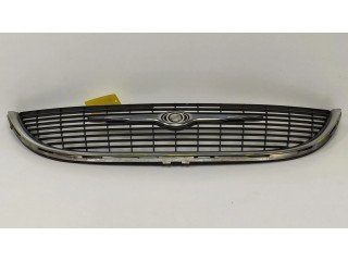 Передняя решётка Chrysler Grand Voyager IV 2001-2007 года 4857522AA      