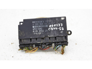 Блок комфорта 2028200926   Mercedes-Benz C W202   