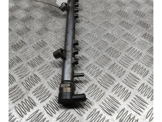 Vstřikovací lišta 30777759, 0445215025   Volvo V60    D 5204 T2 