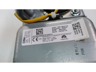Подушка безопасности пассажира 00519833150, 93257   Jeep Renegade