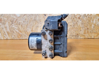 Jednotka ABS 9496942   Volvo V70 2005