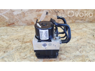 Jednotka ABS P31400643, 10021209804   Volvo V40 2016
