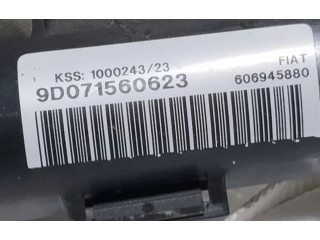 Подушка безопасности двери 606945880, 9D071560623   Alfa Romeo 159