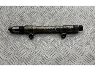 Vstřikovací lišta 238100R020, 8945860010   Toyota Auris 150    ADE157L-DHFNXW 
