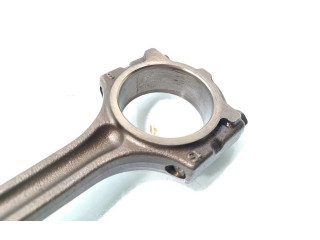 Píst    Nissan Micra    HR12DE 