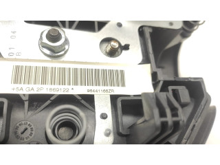 Подушка безопасности водителя 9641166ZR   Peugeot 206 CC