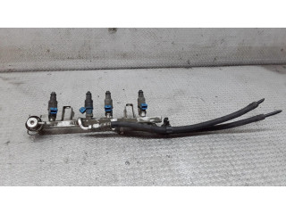 Топливная рампа 06B133317A, 06B133551C   Audi A4 S4 B5 8D 1.6 