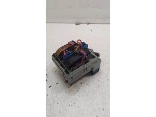 Блок предохранителей 51724394, 57657003   Fiat Stilo    