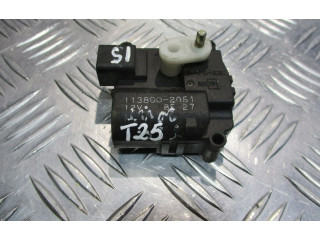 Vstřikovač 113800-2051   Toyota Avensis T250     