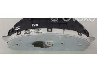Панель приборов 30746102   Volvo V70       