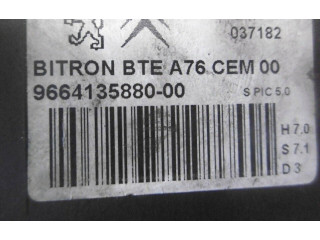 Блок управления 9664135880, 037182   Peugeot 207 CC