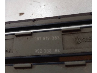 Přístrojová deska  Volkswagen Golf II 1988 191919383, 992396164  