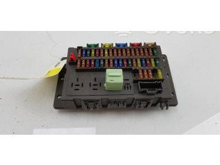 Блок предохранителей  6906598, 61136906600   Mini One - Cooper R50 - 53    