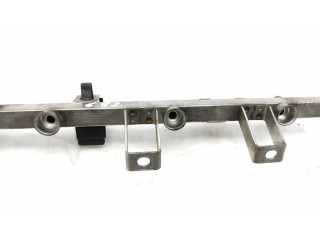 Vstřikovací lišta 1437442   BMW Z4 E85 E86  pro benzínový motor 3.0 306S3 M54B30 