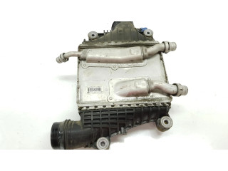 Интеркулер  GX736K775AB, T2H2519   Jaguar XE 2.0