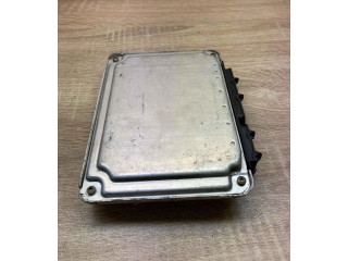 Блок управления двигателем Блок управления 030906032J, 0261204913   Volkswagen Scirocco