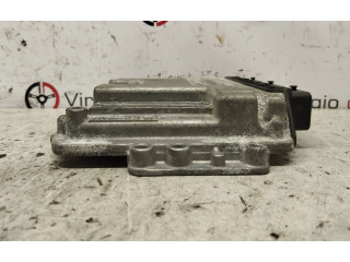 Řídící jednotka 6M6112A650BB, 0281012530   Mazda 3 I 2007