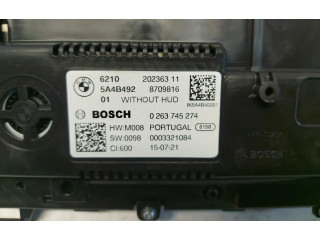 Přístrojová deska  BMW 1 F40 2021 5A4B492  