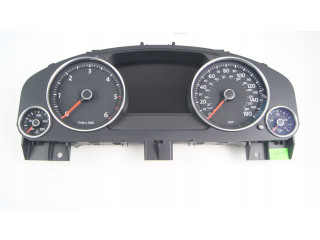 Přístrojová deska  Volkswagen Touareg II 2013 7P6920980A, 7P6920980A  