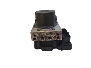 Jednotka ABS 103779700D   Tela Model S 2015