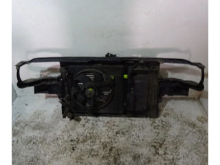 Комплект радиатора    Volkswagen Golf IV 1998