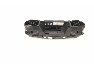 Блок управления климат-контролем 2118300790, 2118300890   Mercedes-Benz E W211