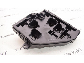 Блок предохранителей 9210859   BMW X3 F25    