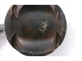 Píst 9807260380   Peugeot 208     