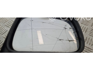 Zpětné zrcátko  Nissan Terrano 2002    