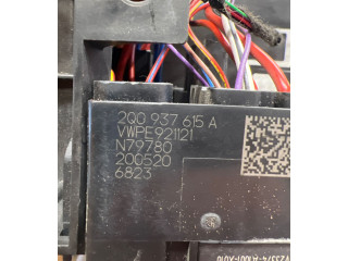   Pojistková skříňka 2Q0937615A, N79780   Skoda Kamiq 2020