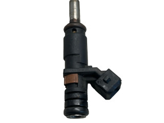 Vstřikovač 7158A01113   BMW 1 E81 E87  pro benzínový motor 1.6  
