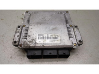 Řídící jednotka 0281010297, 8200048297   Renault Laguna II 2004