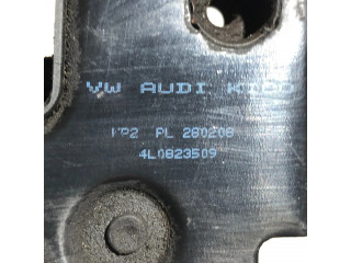 Замок капота 4l0823509   Audi Q7 4L