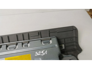 Подушка безопасности для колен KU918828705, 918828705   BMW 5 GT F07