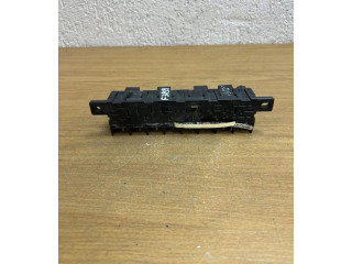   Pojistková skříňka 4A0941822, F3859   Audi A6 S6 C4 4A 1997