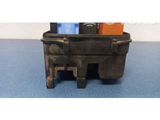 Блок предохранителей  460023260   Volkswagen Sharan    