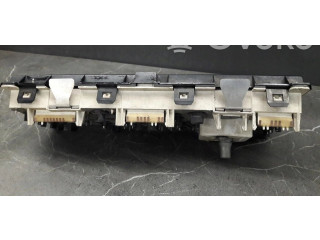Přístrojová deska  Renault Espace II 1994 09050369900  