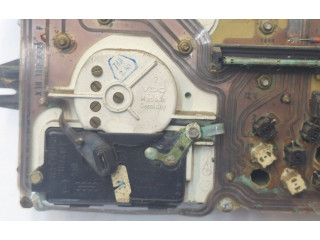 Přístrojová deska  Audi 80 90 B3 1990 81117185, 0L809  