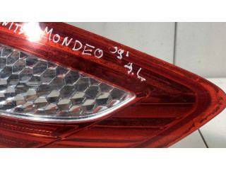 Задний фонарь правый сзади 7S7113404B    Ford Mondeo MK IV   2007-2014 года