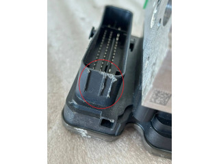 Jednotka ABS 9J1614095S   Porsche Taycan 9J1 2019