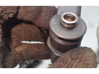 Комплект форсунок 0445110167, A6400700787    Mitsubishi Colt   