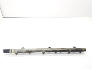 Vstřikovací lišta 0445216002, 0281002405   BMW 5 E39  pro naftový motor 3.0  