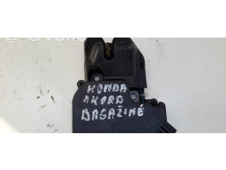 Замок багажника 030521    Honda Accord 2003-2007 года