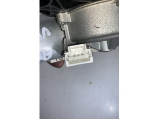 Моторчик заднего дворника 8200153458    Mitsubishi Endeavor