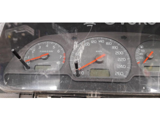 Pojistková skříňka Спидометр (приборный щиток) 30857579   Volvo S40, V40 2000