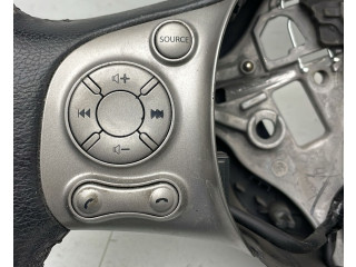 Volant Nissan Micra 2013   