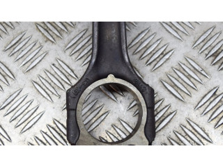 Píst A6110300320, A6110300717   Mercedes-Benz C W203  pro naftový motor 2.2 OM 611.962 