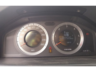 Přístrojová deska  Volvo XC70 2009 31270367  