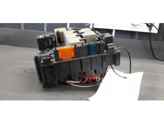 Блок предохранителей  5246582   Saab 9-5    