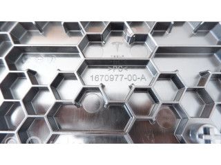 Блок комфорта 165765039A, 167097700A   Tesla Model Y   